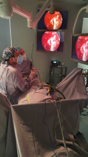 Embolización de arteria meníngea media para hematoma subdural crónico — Dr. Mallyolo Pelayo, Puebla
